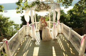 Would the gazebo look like a chuppah?.jpg