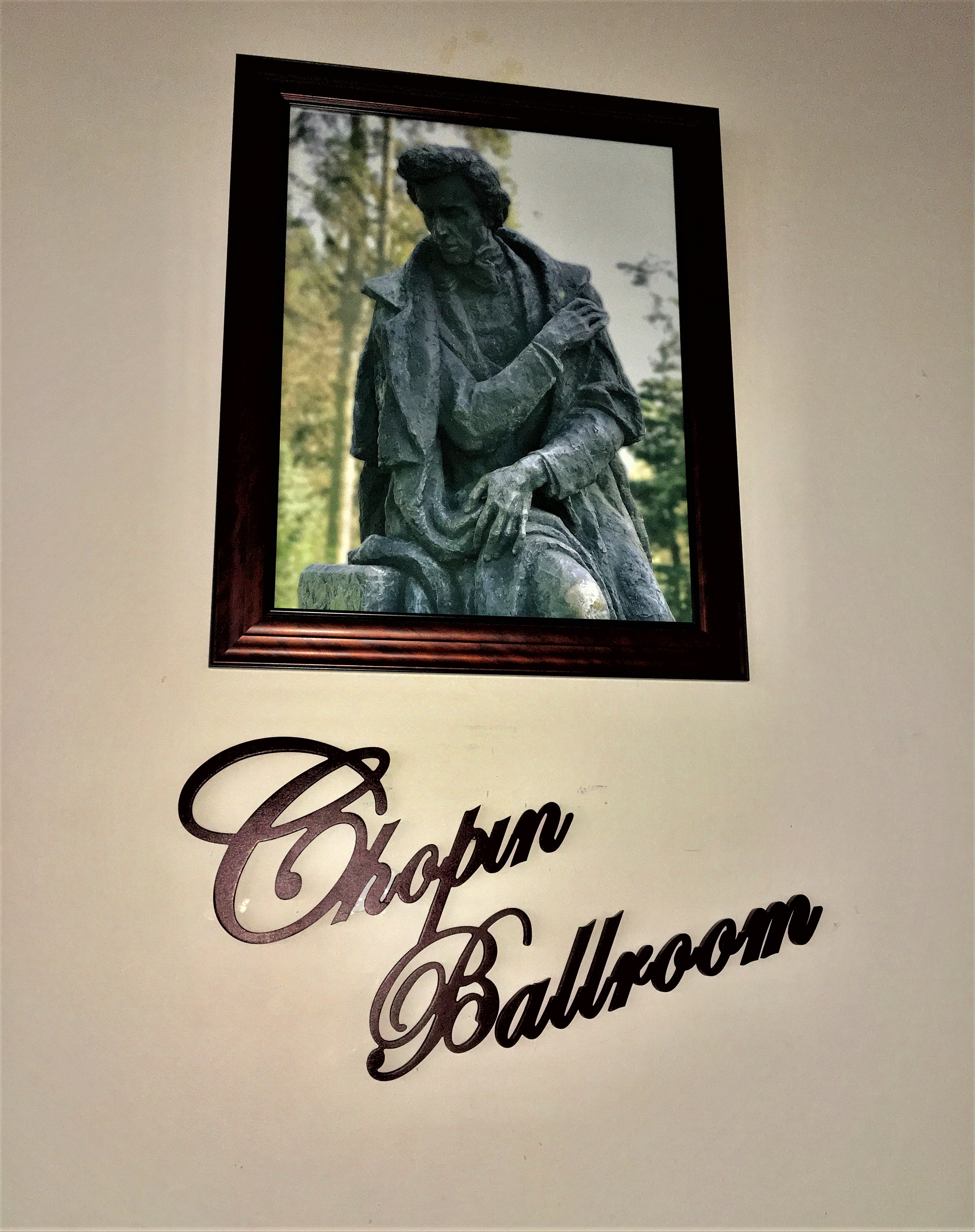 Chopin Ballroom.jpg