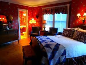 Cornell Inn room with New England charm.jpg