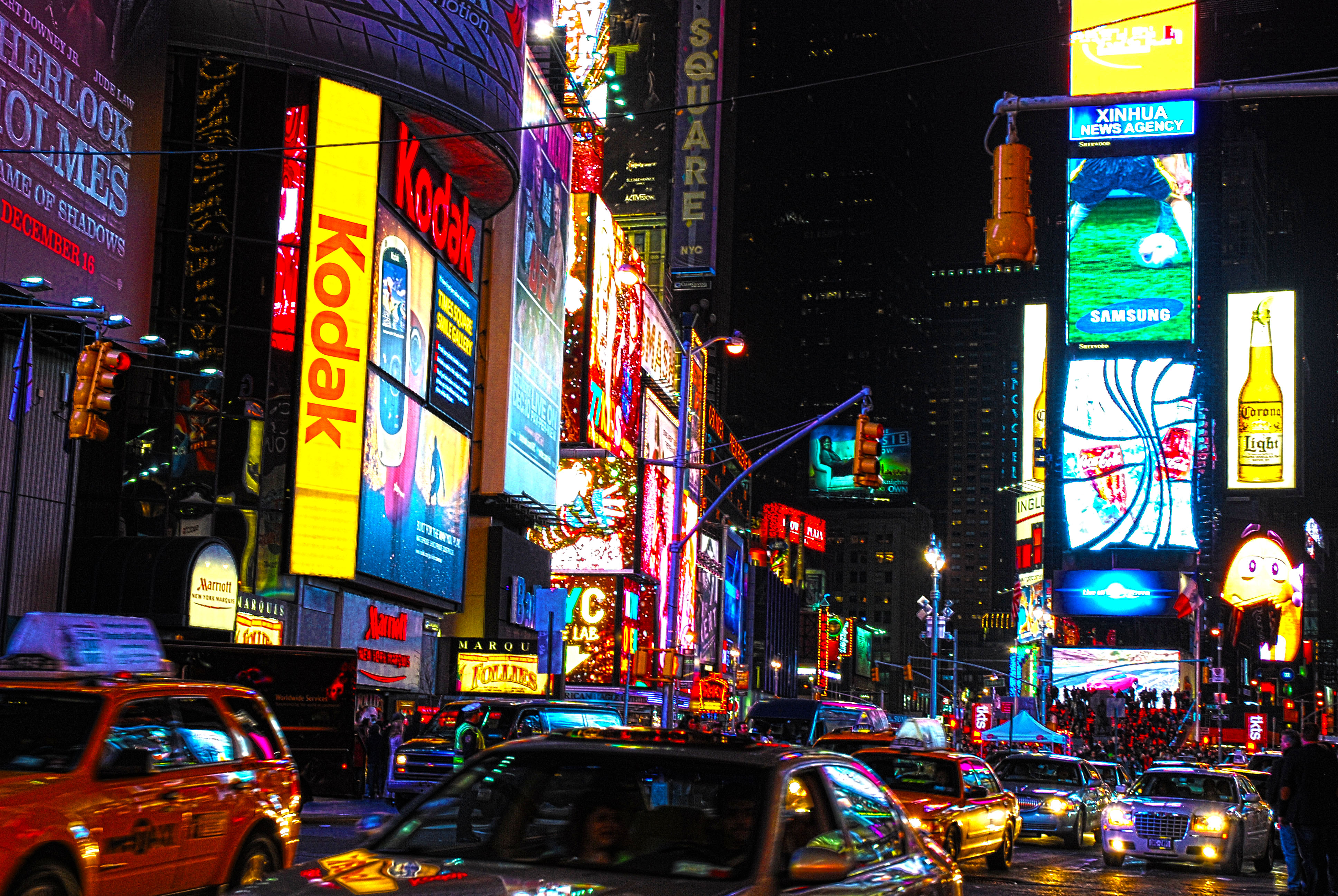 Times Square at night.jpg