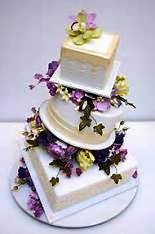 wedding cake both round and square.jpg